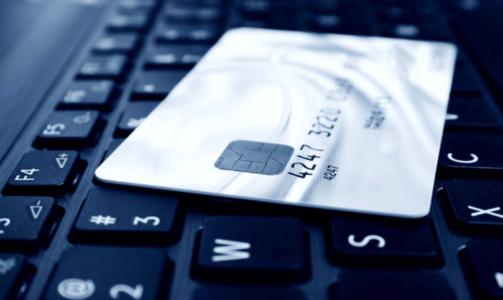 粉丝效应逆天，交行王一博主题信用卡单日申请20万张，监管警示明星代言风险