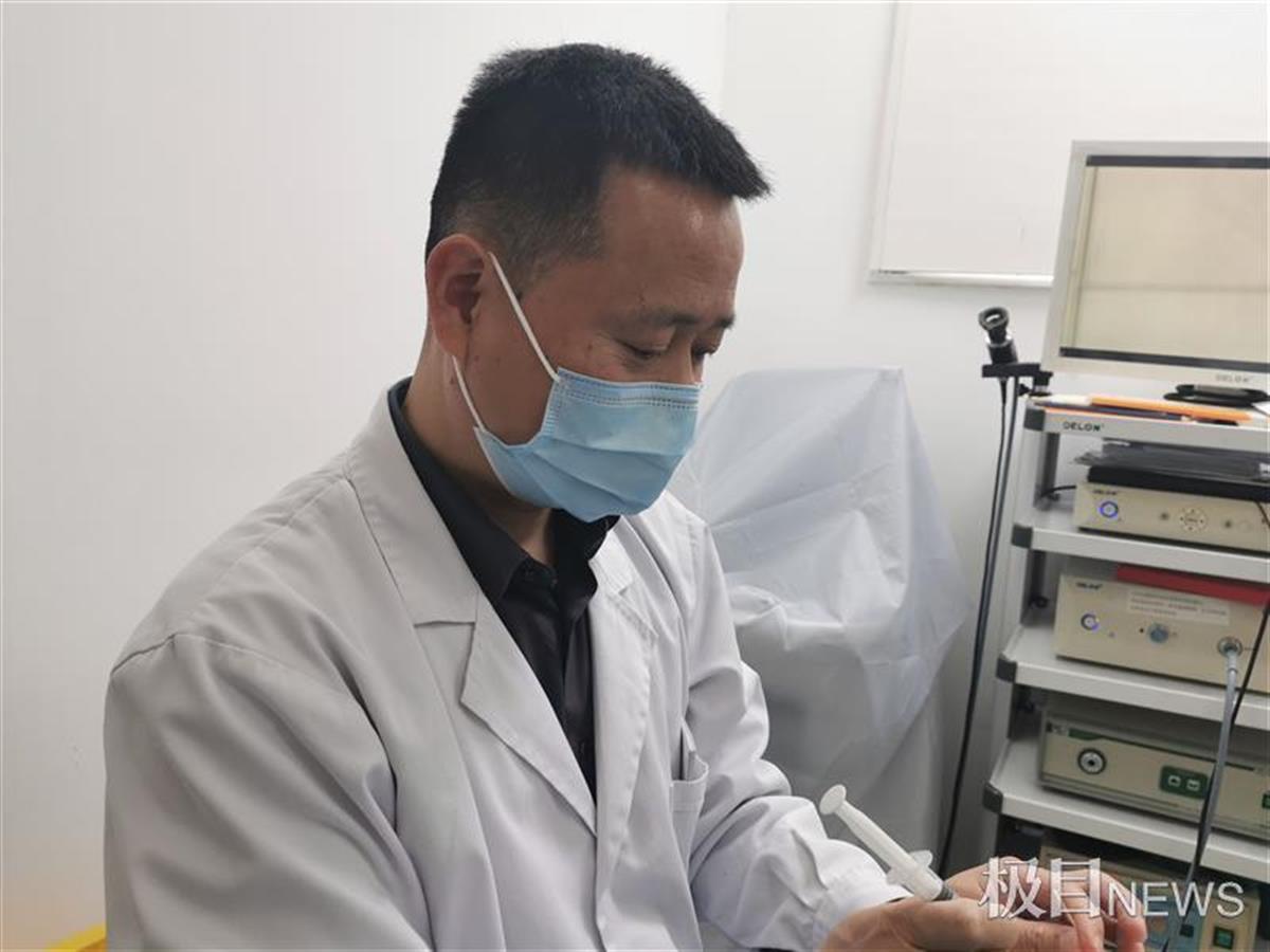 4个月宝宝眼角老流泪是怎么回事,2个月宝宝泪道阻塞