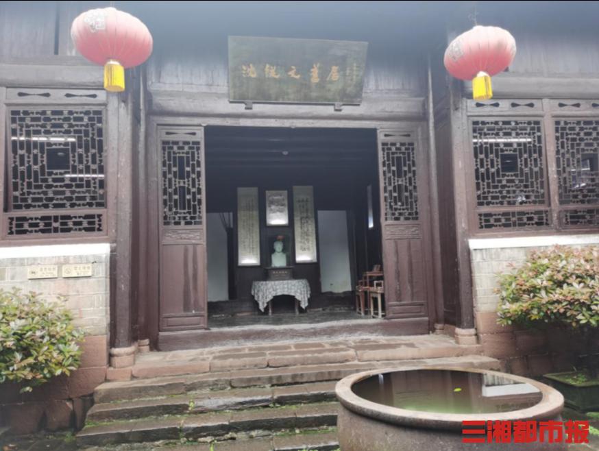 美丽的湖南凤凰古镇,湖南免费旅游攻略凤凰古城