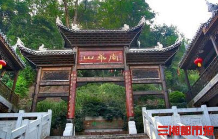 美丽的湖南凤凰古镇,湖南免费旅游攻略凤凰古城