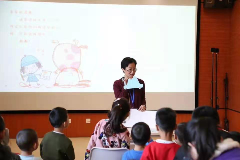 故事妈妈粤语,故事妈妈绘本精读