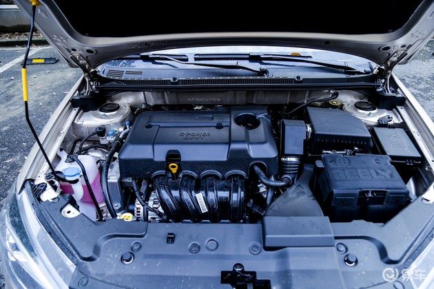 10万以内帝豪新能源纯电动车,2021款吉利帝豪up上路测试