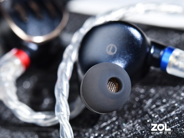 飞傲fh5s耳机评测,大厂降噪耳机测评