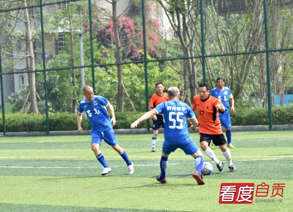 快乐足球绿茵奔跑,快乐足球快乐人生