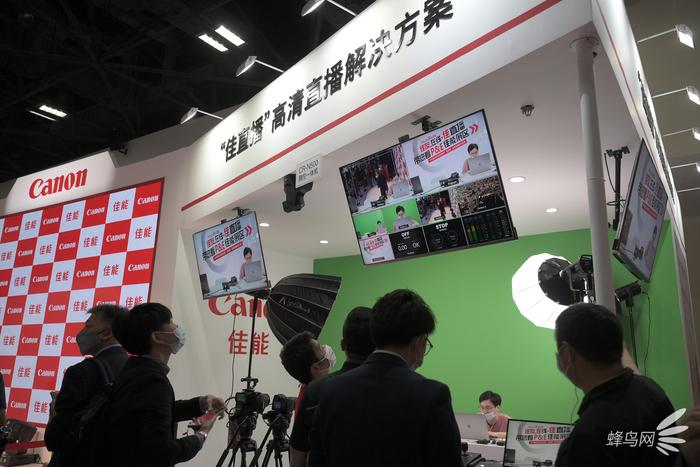 微单相机推荐2021佳能,佳能半画幅新镜头