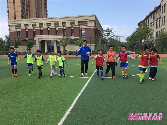 烟台高新区第三实验小学四年六班,烟台高新区第三实验小学图片