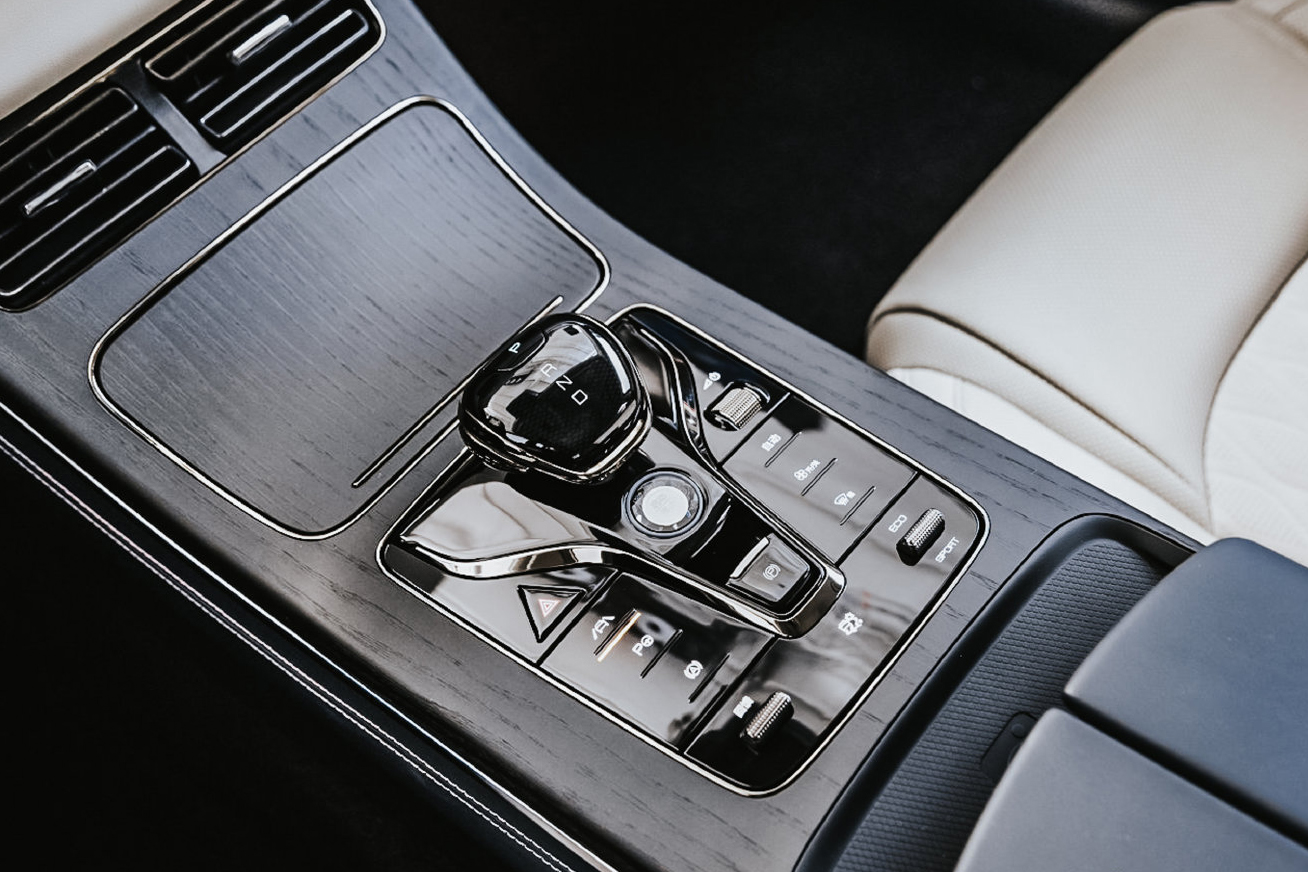 开车太麻烦这几款电动车值得入手,最新的国产电动车推荐分析优缺点