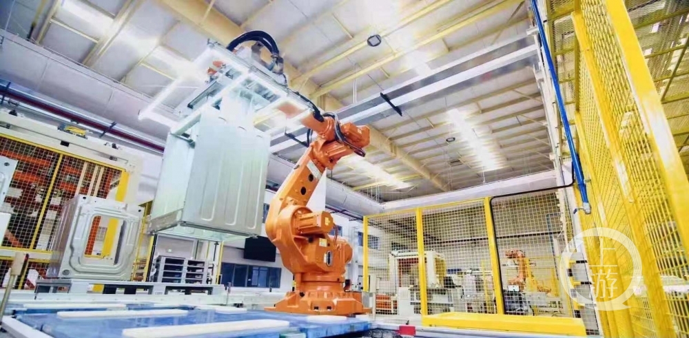 制造业智能工厂发展新方向,制造业数字化智能化发展