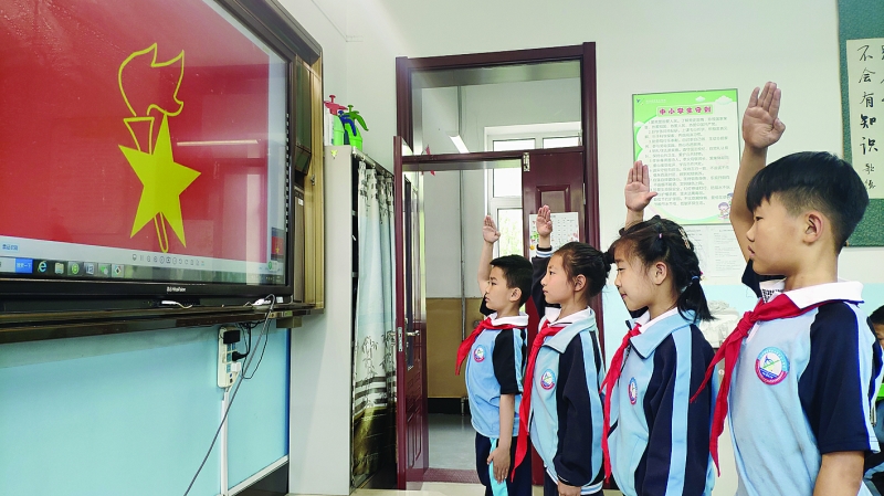 大连分批入队,齐齐哈尔集体入会