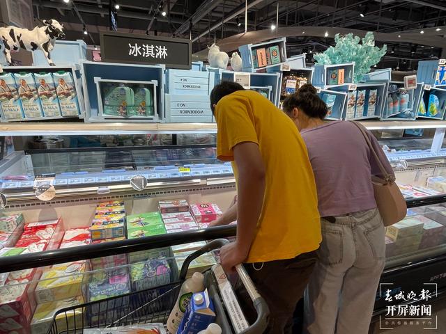 5毛的雪糕已难觅，10多元一支变得普遍……昆明市民大呼失去雪糕自由