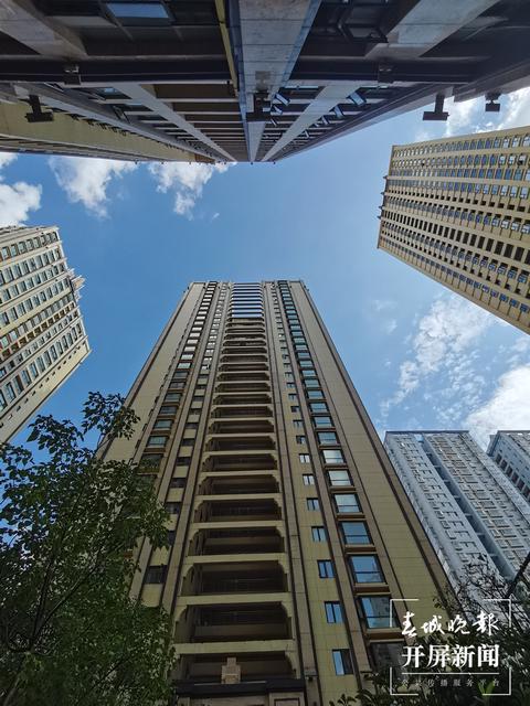 云南汇都商场管理有限公司被立案侦办！开屏记者走访汇都国际三期烂尾楼……