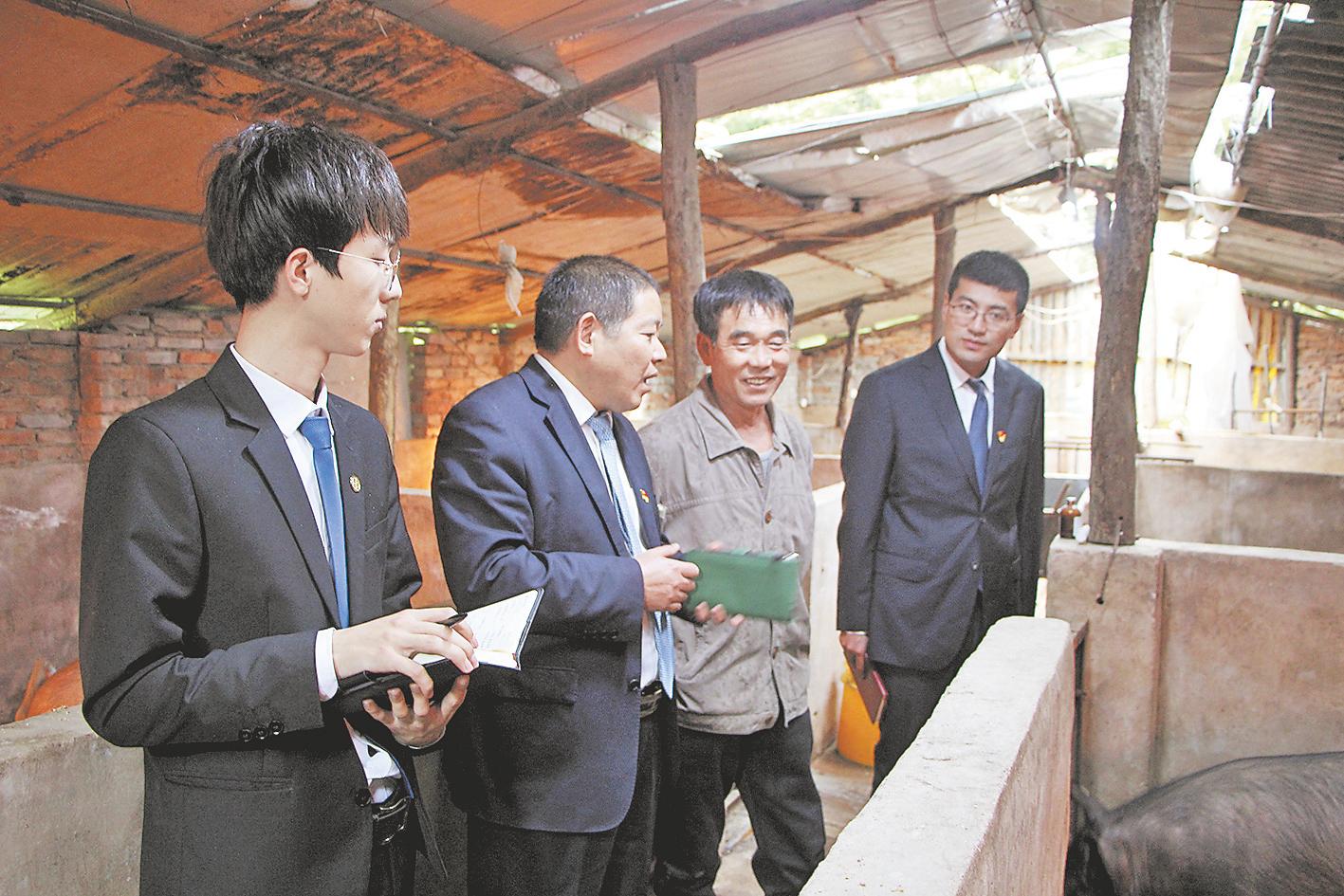 坚守——记中国工商银行渭南华州区金堆支行营业室主任韩胜利