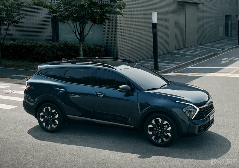 战斗气息更强全新一代起亚狮跑官图解析
