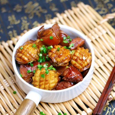 营养又暖身冬季里不可放过的汤品,冬季进补鲍鱼炖鸡的好处