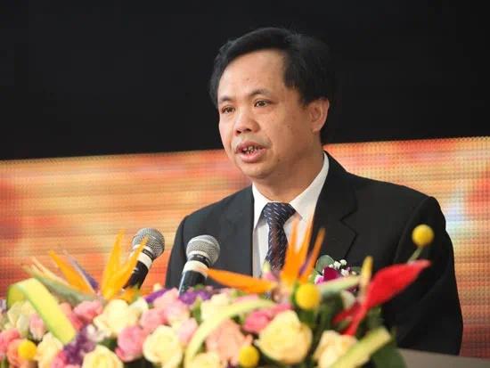 绿景集团黄康景采访视频,绿景白石洲黄康景