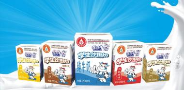 花花牛的学生专用牛奶,花花牛风味鲜牛奶