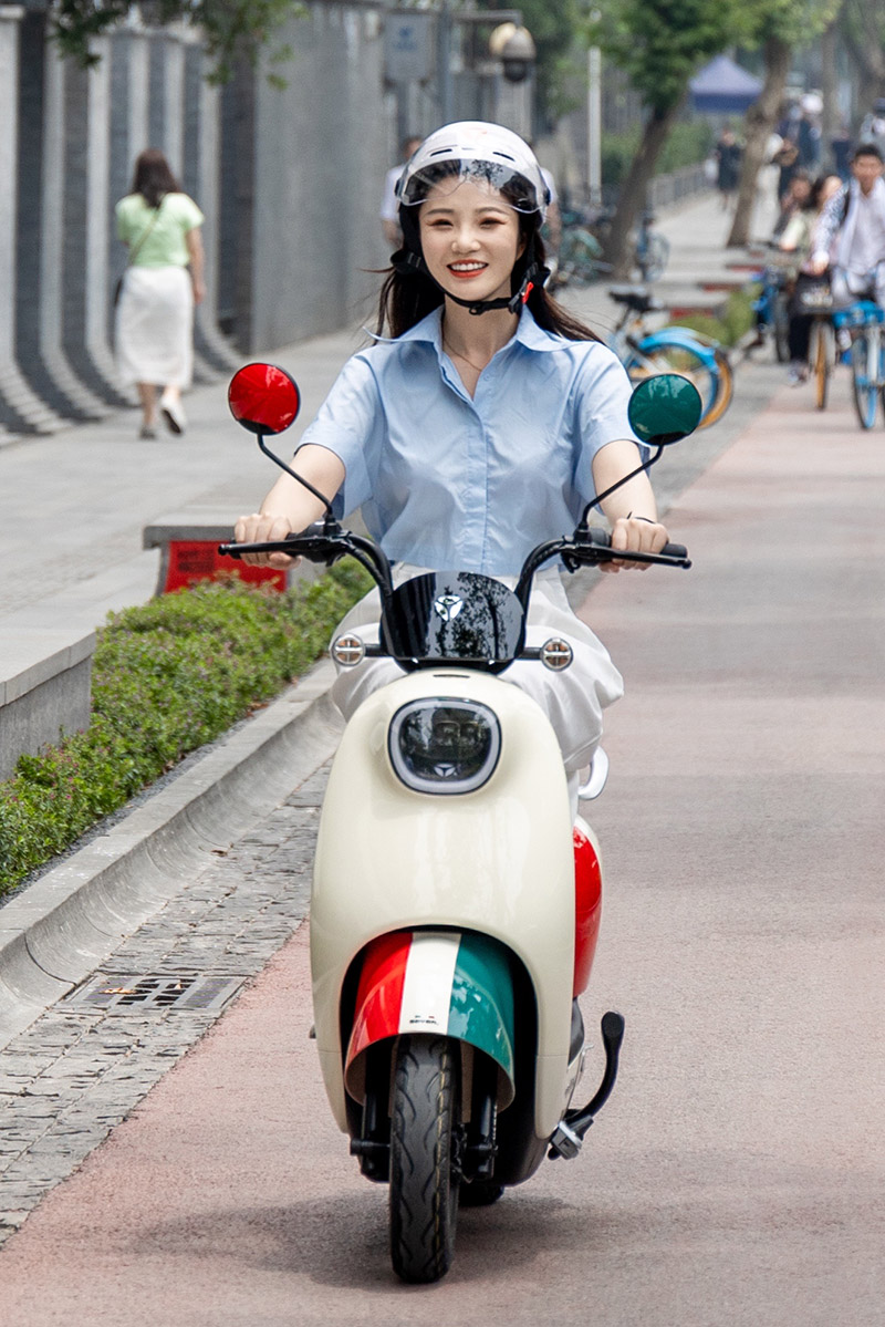 女生适合的代步工具,女生可以轻松驾驭的机车