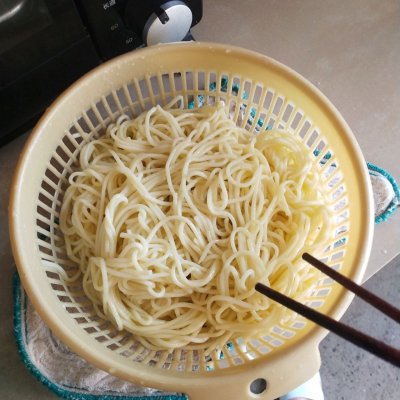 家庭版凉面如何做的好吃,家庭版凉面怎么做好吃