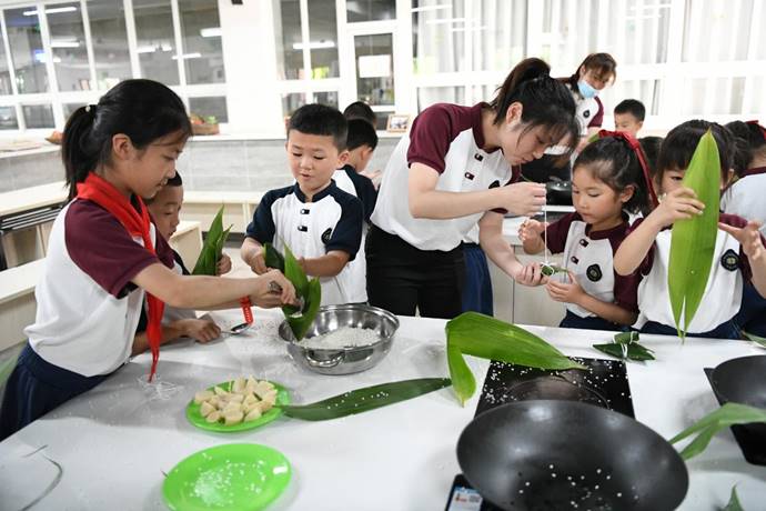 两江新区打造高端教育,两江新区教育的变化