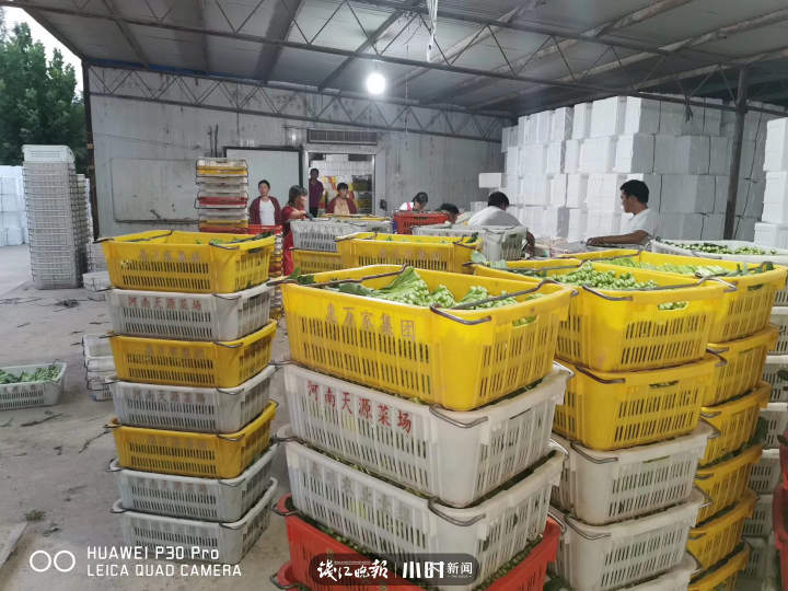 从30年前艮山门摆摊的生姜哥到如今营收好几个亿,杭州“菜王”卢克刚的奋斗史