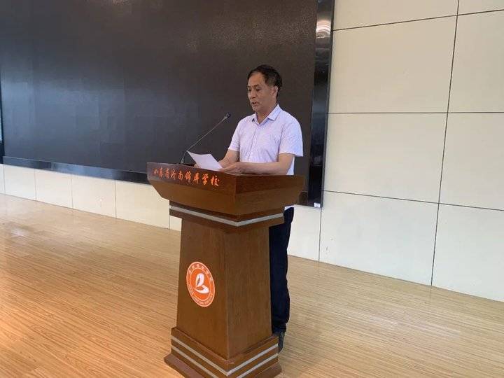 青春不散场未来皆可期,青春不散场毕业再起航