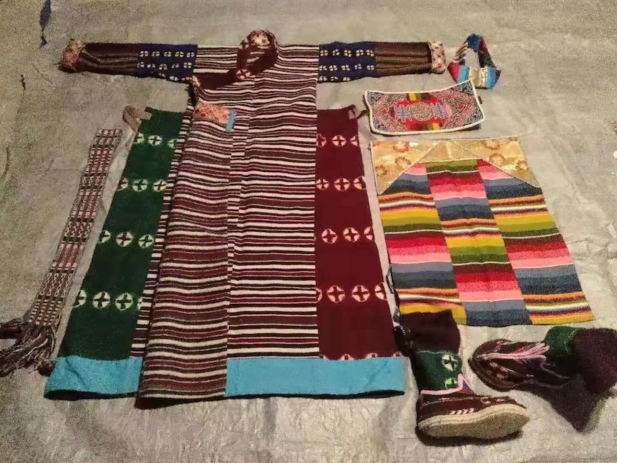 穿在身上的史诗,穿在身上的历史世界服饰图鉴