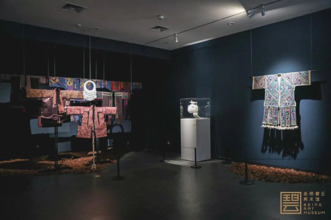 穿在身上的史诗,穿在身上的历史世界服饰图鉴