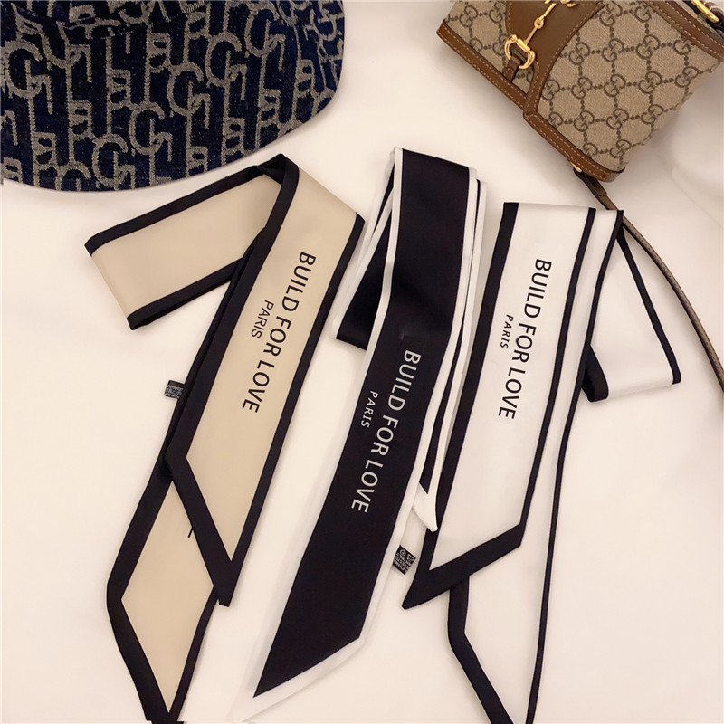 丝巾怎么系颈部不会散开,长条丝巾最简单好看的系法