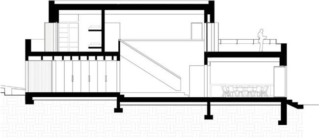 素色灰瓷砖和花纹灰砖拼接,石材和陶土砖铺装