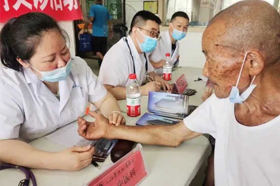 我为群众办实事卫生院,医院开展我为群众办实事义诊活动