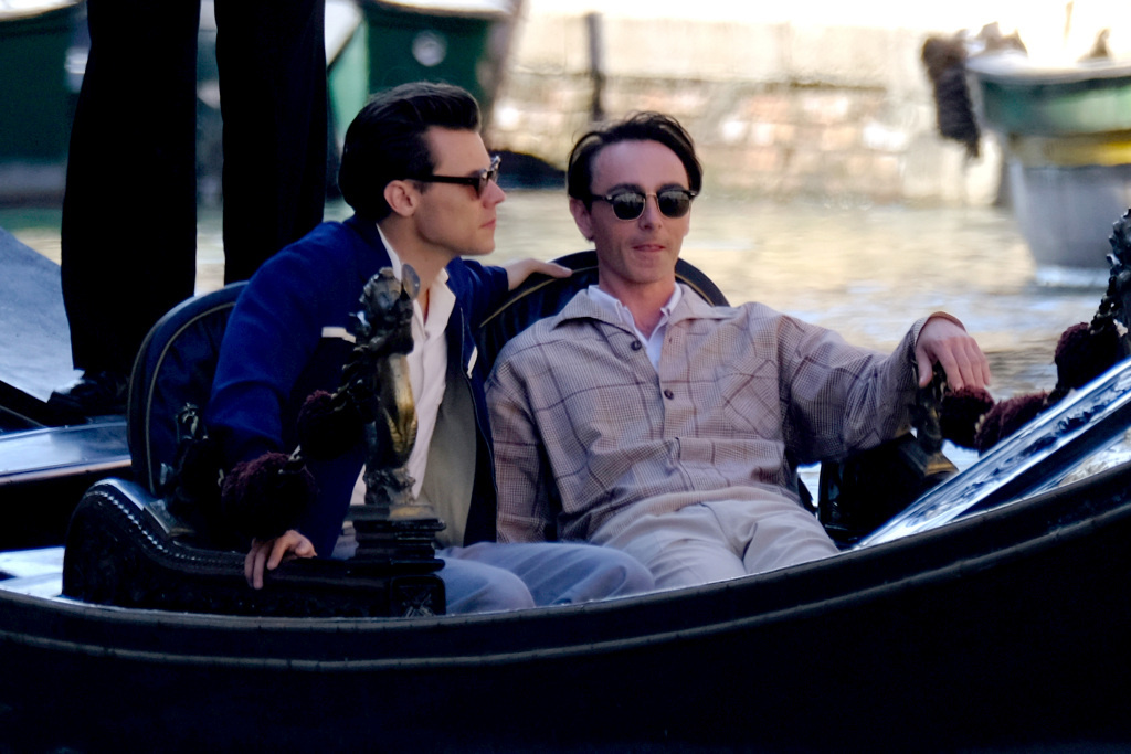 哈卷《我的警察》杀青！工作人员：有露骨激情戏