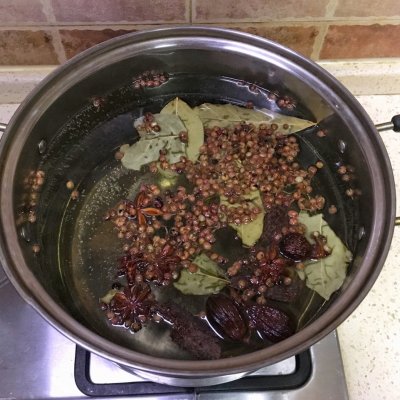 腌糖蒜只加糖和盐,腌糖蒜蒜不洗可以吗