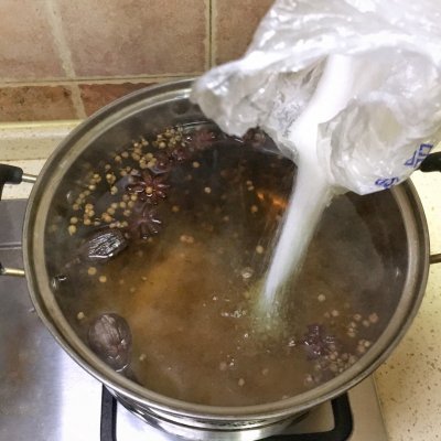 腌糖蒜只加糖和盐,腌糖蒜蒜不洗可以吗