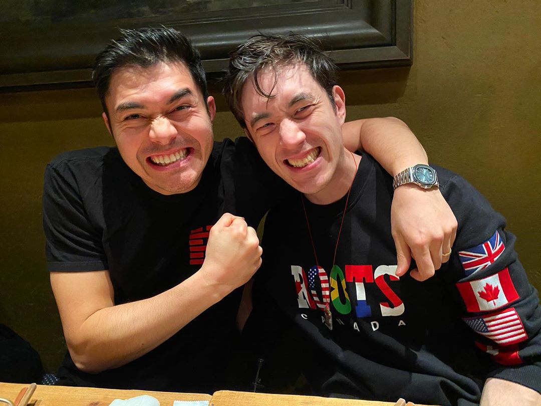 首次露脸的“蛇眼”亨利·戈尔丁专访：我们可能是日本*锁封**前最后一个拍摄完毕的剧组