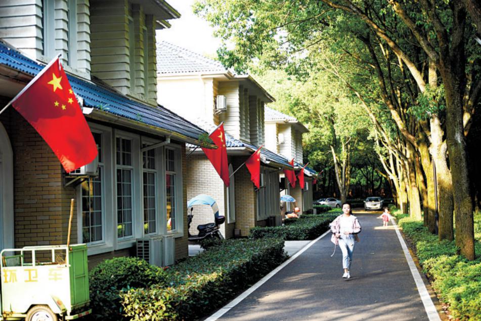 当村民小组长43年，周宝生干得怎么样？