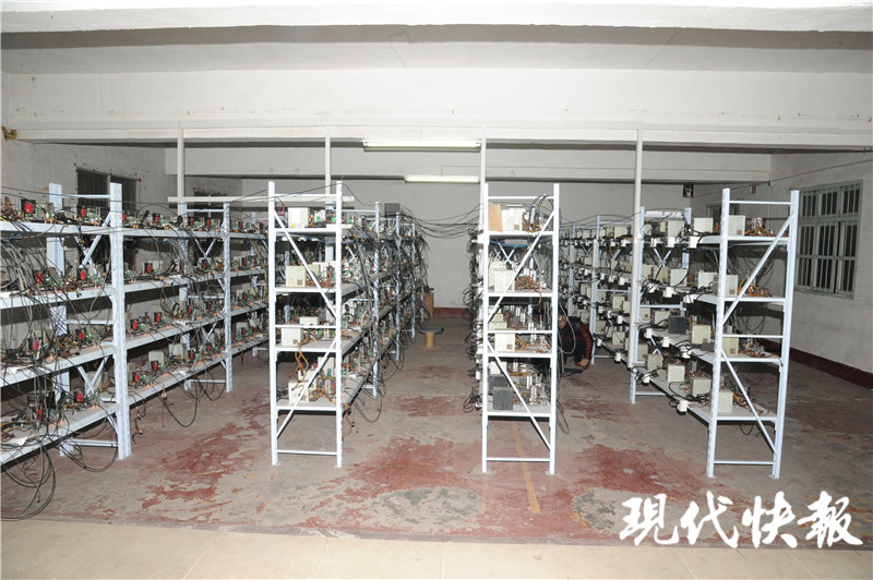 有鬼！闲置厂房里271台电脑在运行，却没一个人