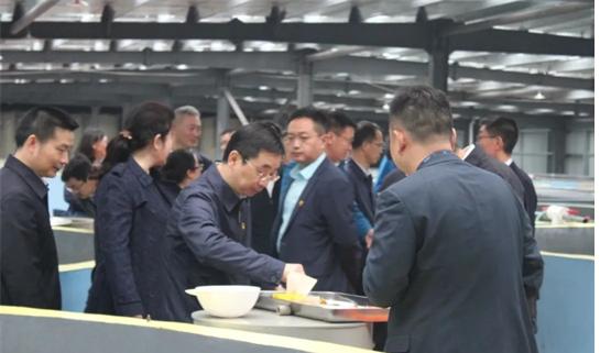 养殖海虾的真实利润,山区小河里养虾有用吗