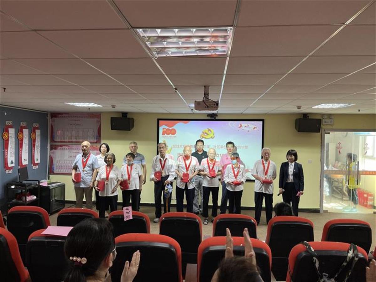 鐧惧勾鍗庣珷閾歌緣鐓屽喘鏂颁紵涓氬啀璧疯埅,鐧惧勾濂嬫枟閾歌緣鐓屽崈绉嬩紵涓氬啀鍚埅