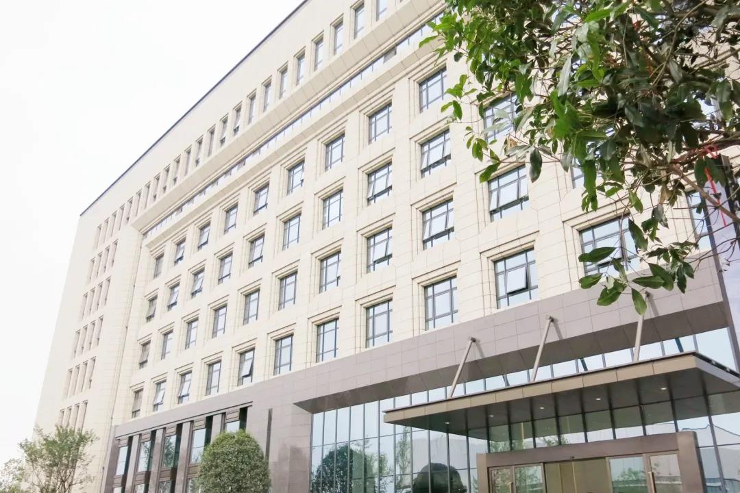 涓夎彵閲嶅伐鎴愰兘,涓夎彵閲嶅伐鑸┖