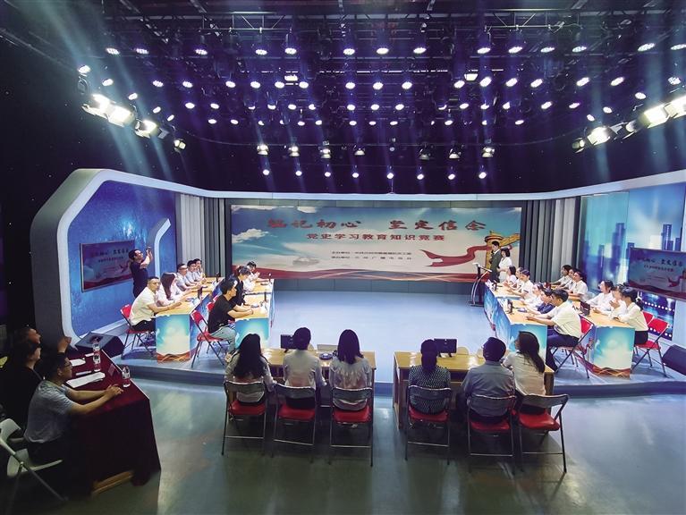 坚持*党**建引领凝聚发展合力——市委直属机关工委*党**建工作综述