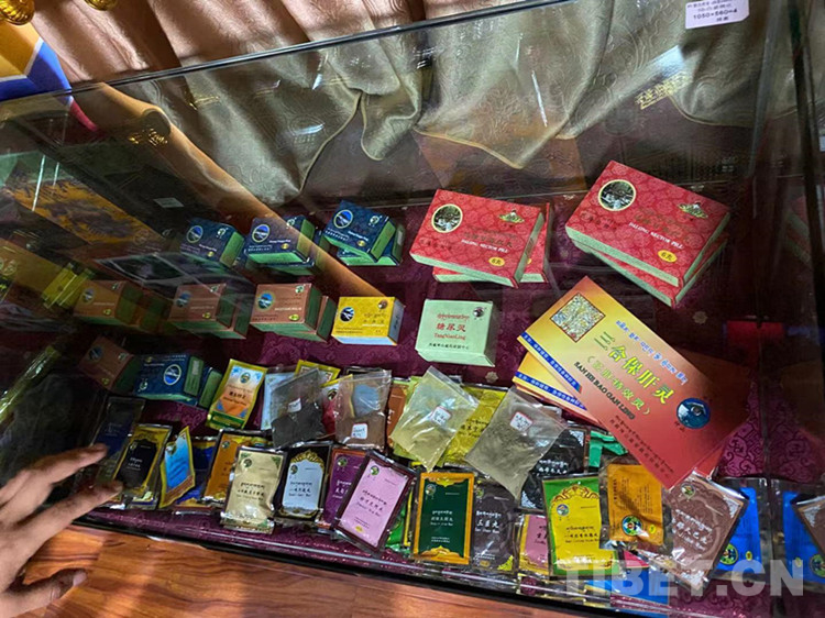 鍢夐粠鍘胯棌鍖婚櫌,閭f洸甯傚槈榛庡幙钘忓尰涓撶鍖婚櫌