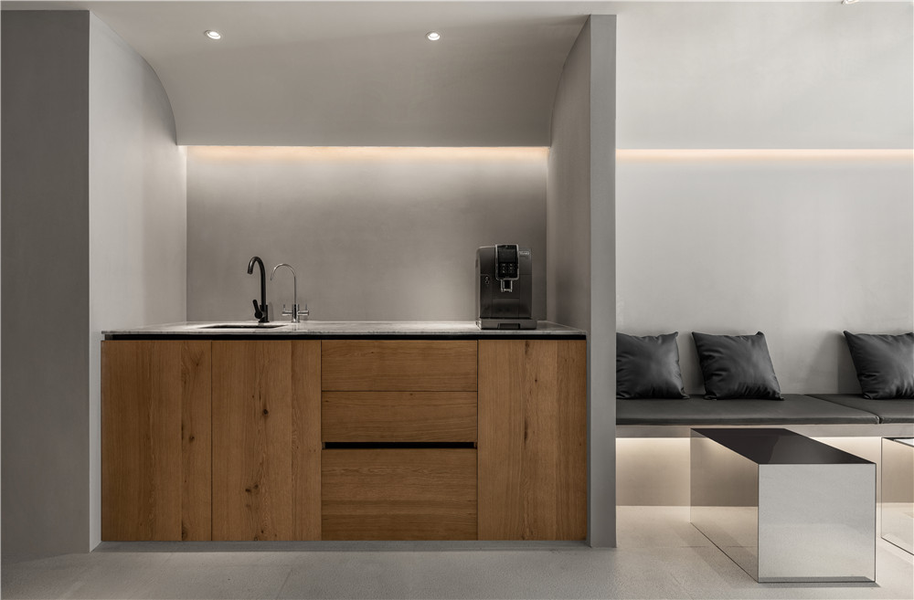 roy服装店,末染精品女装