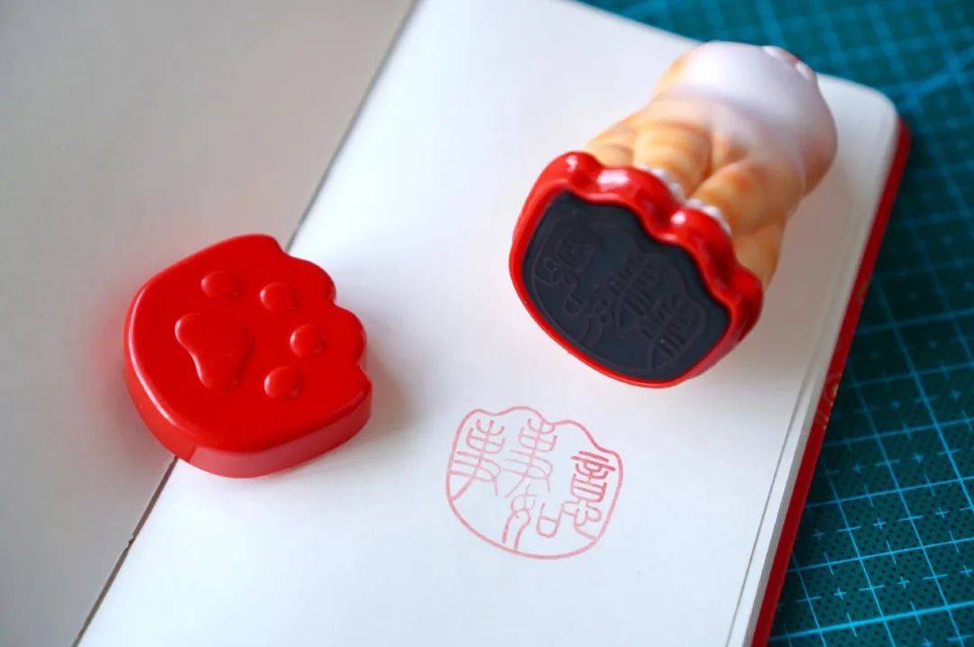 肯德基故宫联名饮料,肯德基故宫联名杯子