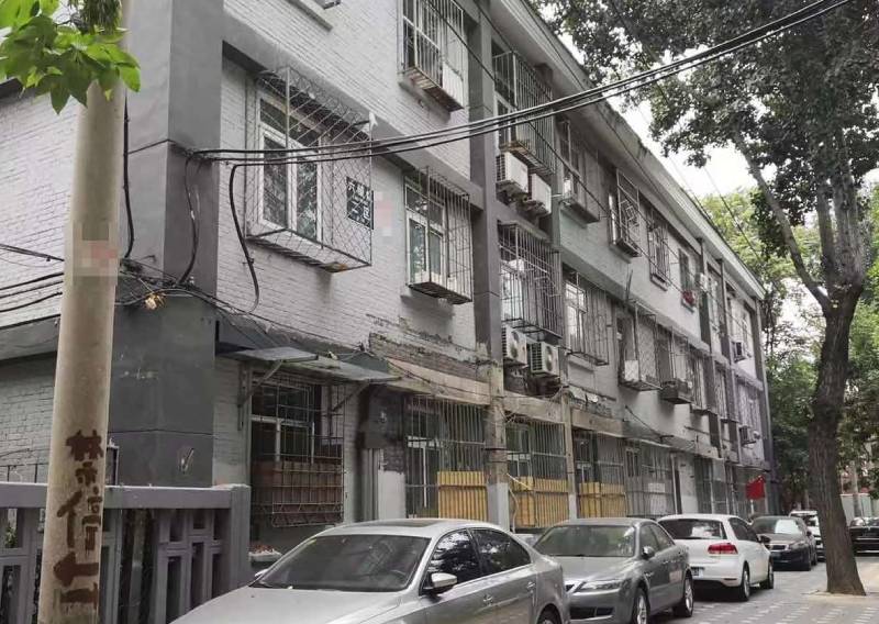 学区房致命打击不买房也能上学,学区房2023年影响大不大