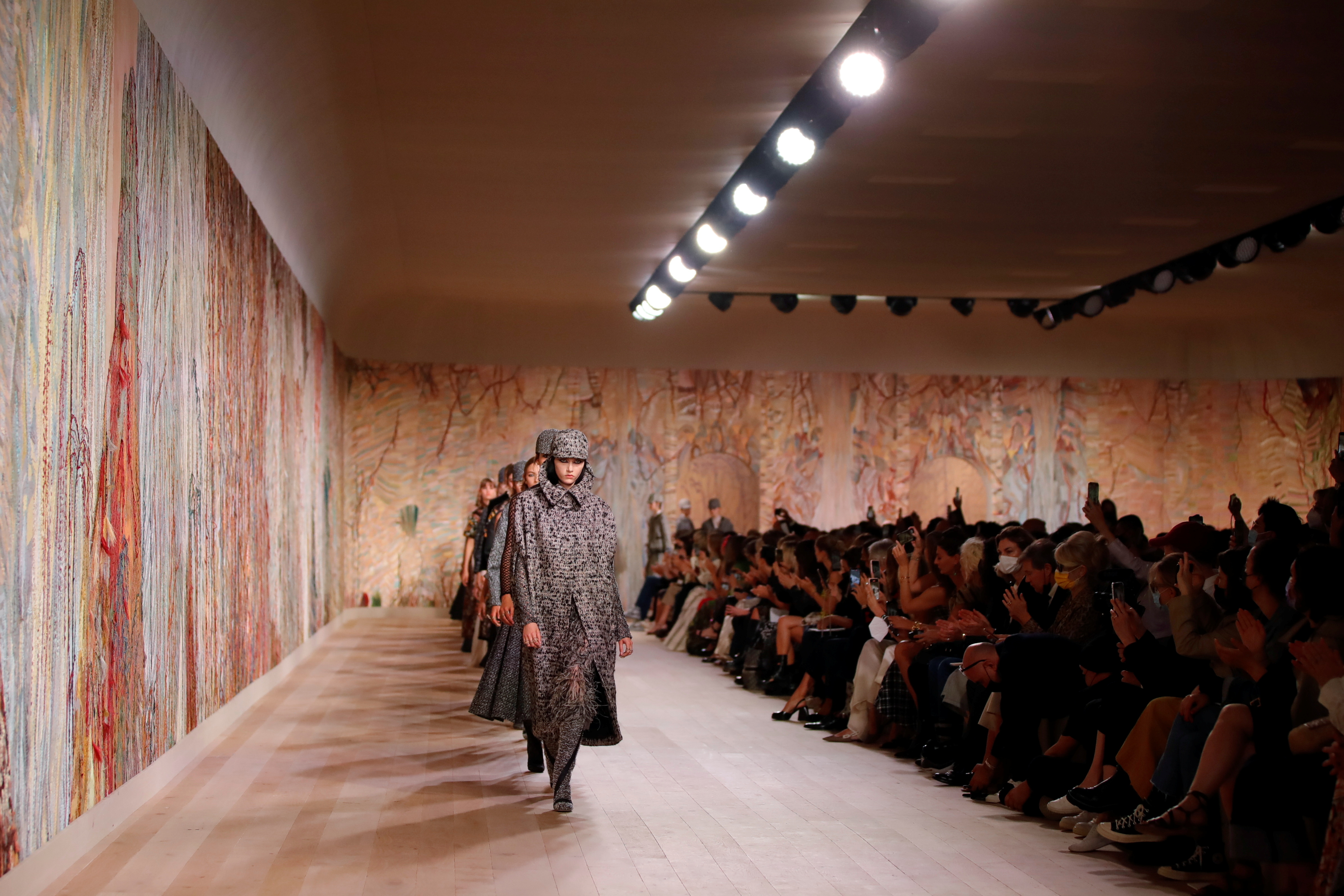 巴黎时装周迪奥2020早秋女装秀,巴黎时装秀迪奥