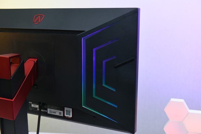 aoc爱攻ag274uxp评测,aocag274qxm评测