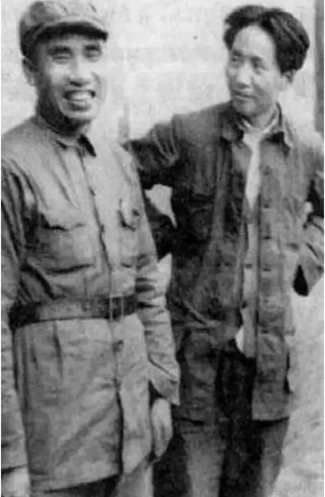 *德朱**之“德”