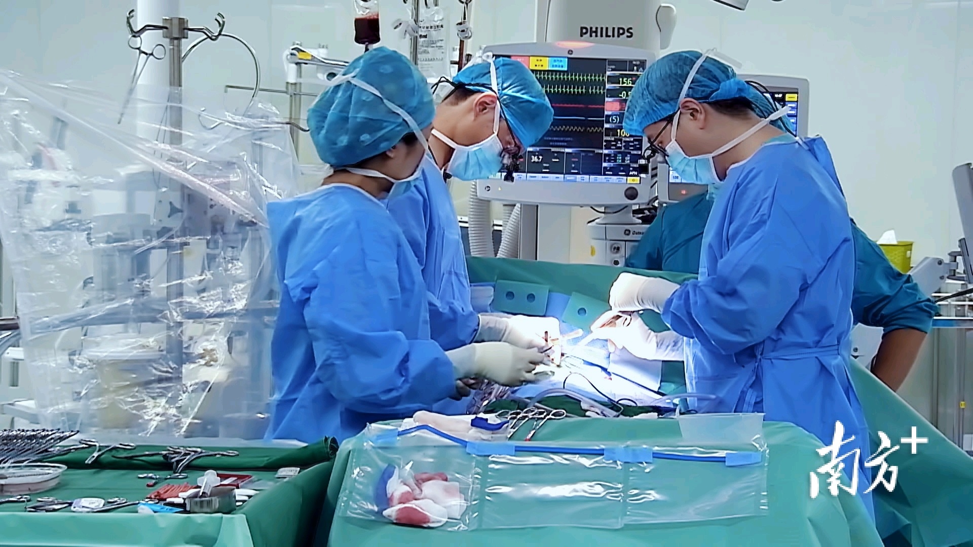 我的白大褂手术,我的白大褂17次手术