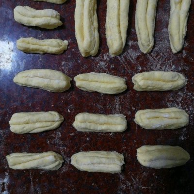 自己在家就能做油条,自己在家做油条干净又卫生