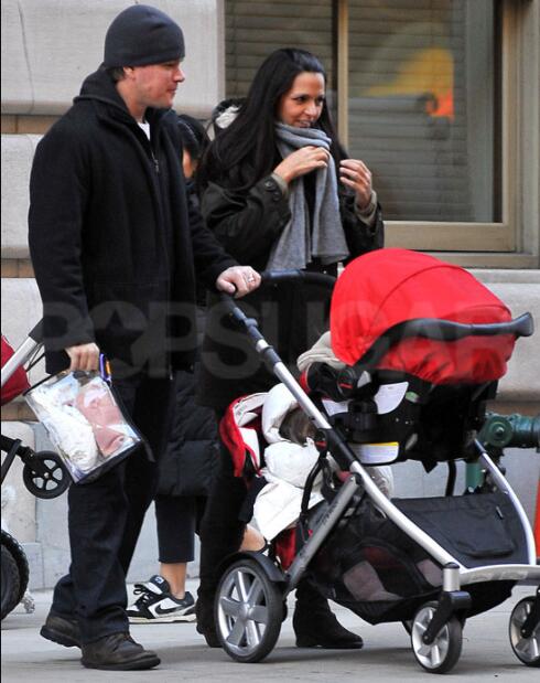 48岁马特达蒙近照,马特达蒙年轻到老的照片